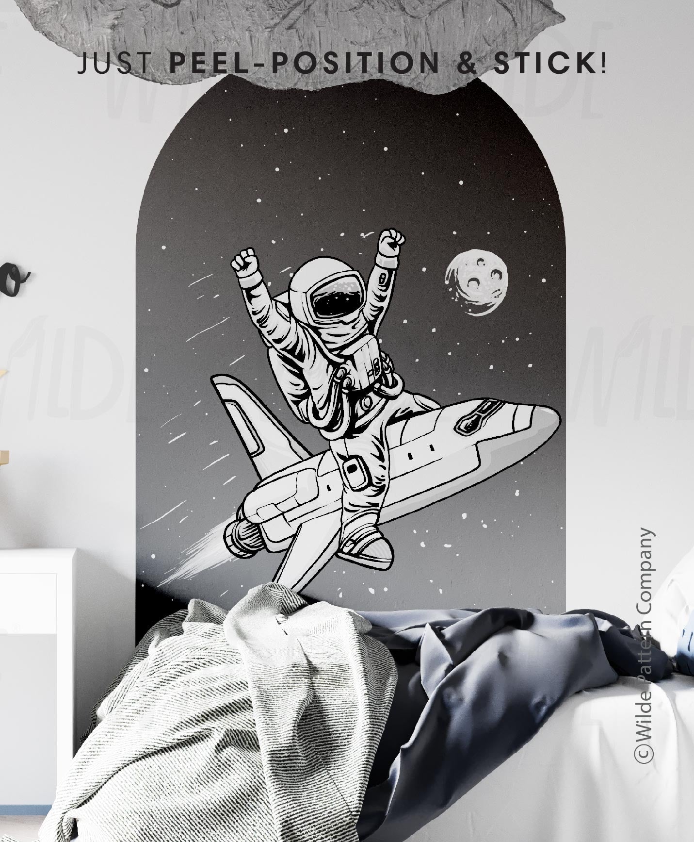 SPACE ASTRONAUT DECAL